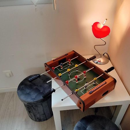 Un Studio Avec Une Entree Independante Thilouze Exteriér fotografie
